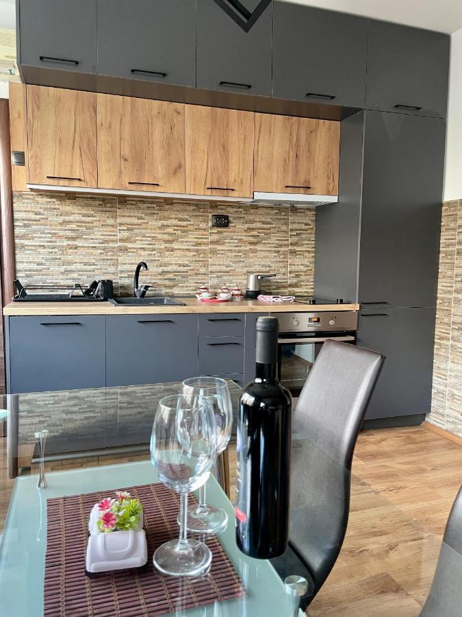 Luxury City Center Apartment سكوبجي المظهر الخارجي الصورة