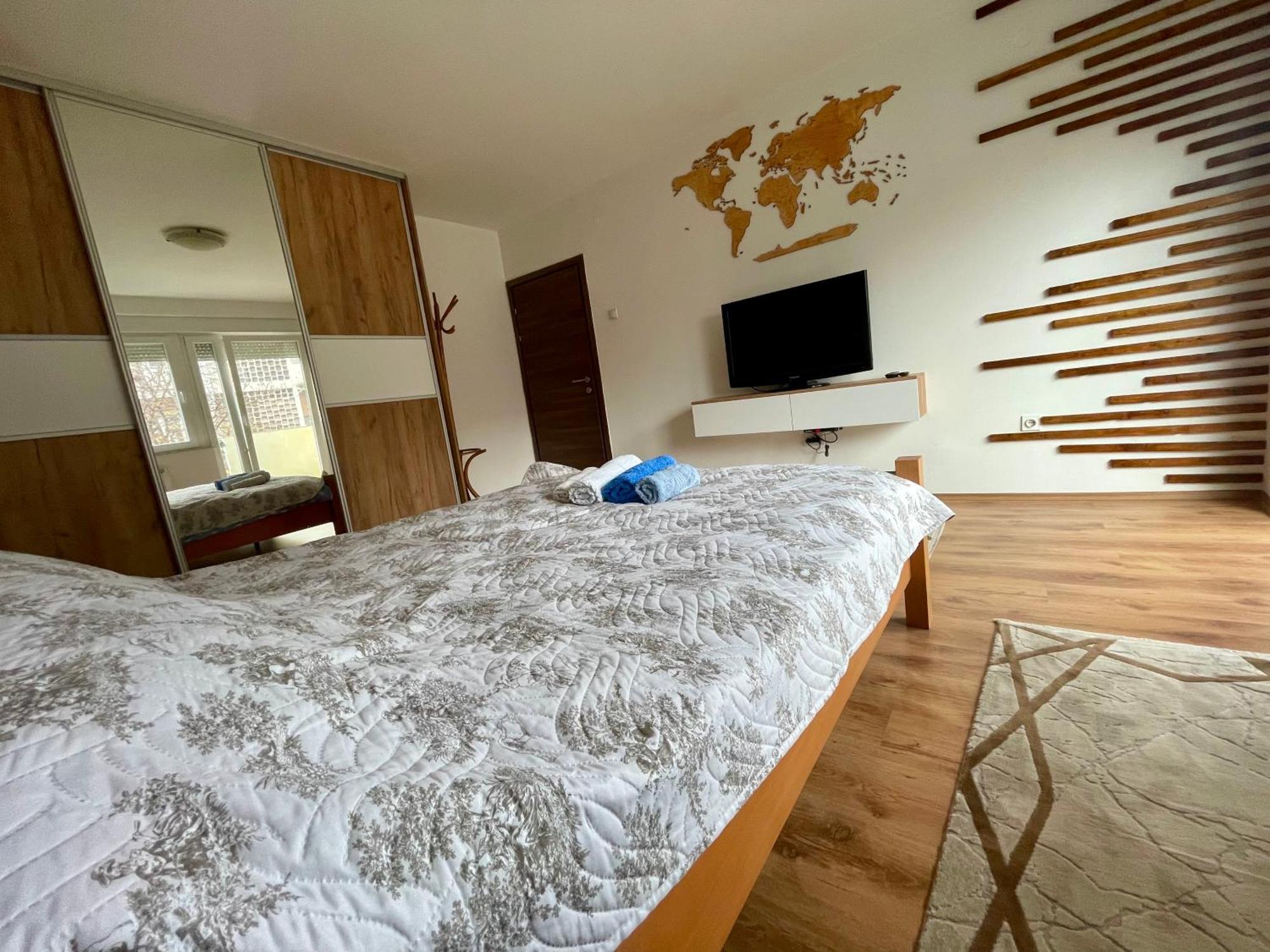 Luxury City Center Apartment سكوبجي المظهر الخارجي الصورة