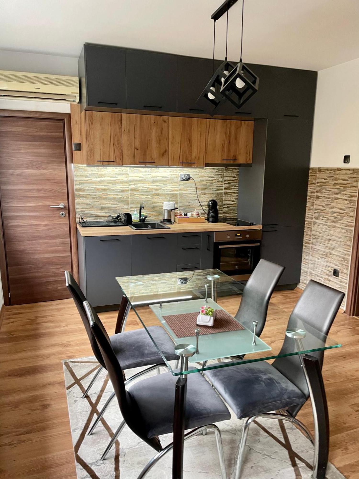 Luxury City Center Apartment سكوبجي المظهر الخارجي الصورة